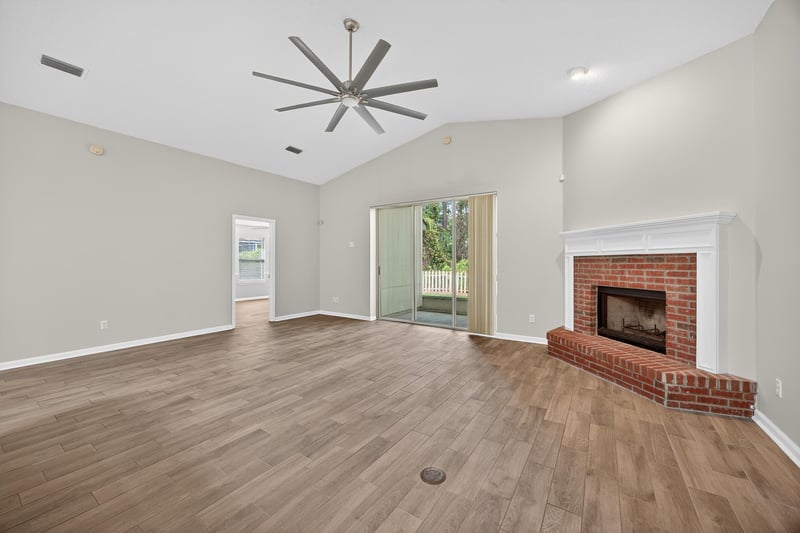 Photo 17 of 12437 Harbor Winds Dr N, Jacksonville, FL 32225, photographed by Megapixeler