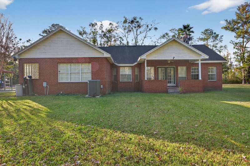 Photo 33 of 11319 Simmons Rd, Jacksonville, FL 32218, photographed by Megapixeler
