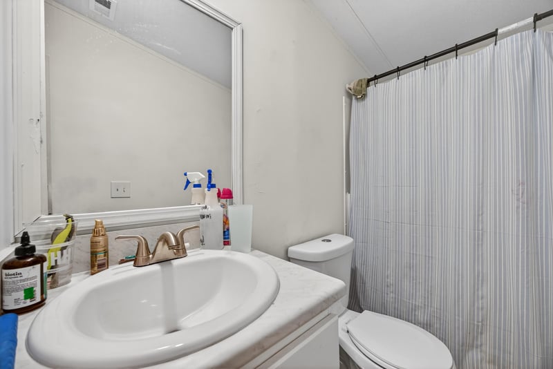 Photo 19 of 8016 Buttercup St, Jacksonville, FL 32210, photographed by Megapixeler