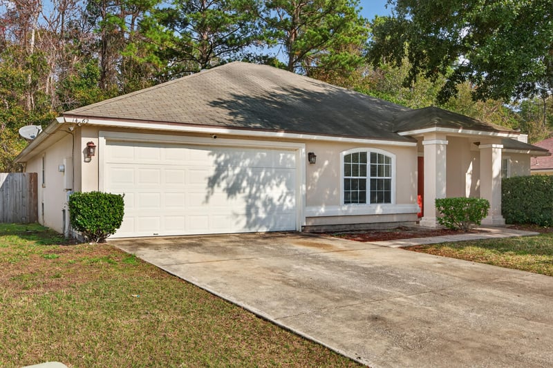 Photo 3 of 14262 Crestwick Dr W, Jacksonville, FL 32218, photographed by Megapixeler