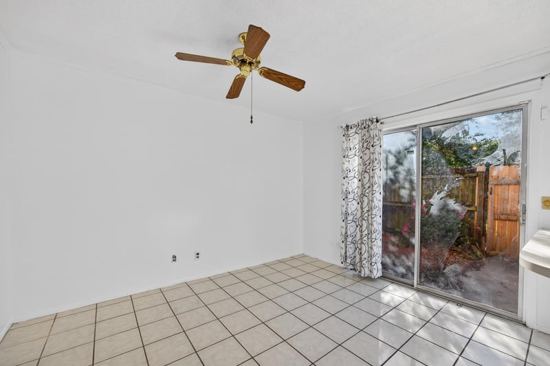 Photo 10 of 4822 Windrush Ln, Jacksonville, FL 32217, photographed by Megapixeler