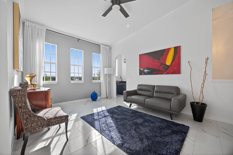 Photo 8 of 10075 Gate Pkwy N, Jacksonville, FL 32246, photographed by Megapixeler