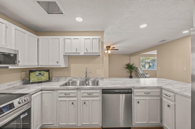 Photo 13 of 2517 Feit Ct, Orange Park, FL 32065, photographed by Megapixeler