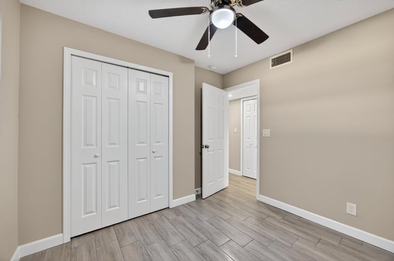 Photo 24 of 2114 Hugh Edwards Dr, Jacksonville, FL 32210, photographed by Megapixeler