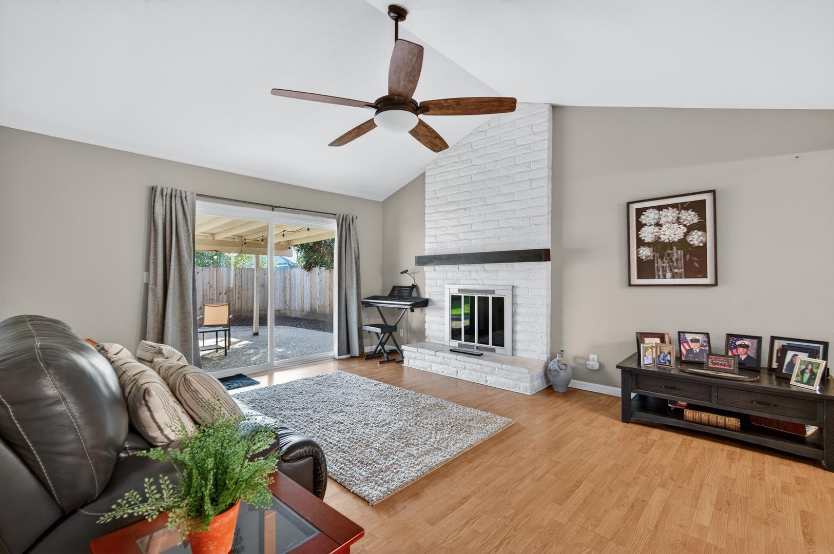 1506 Robinwood Ave, photo 28