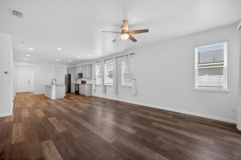 Photo 7 of 1062 Persimmon Dr, Middleburg, FL 32068, photographed by Megapixeler