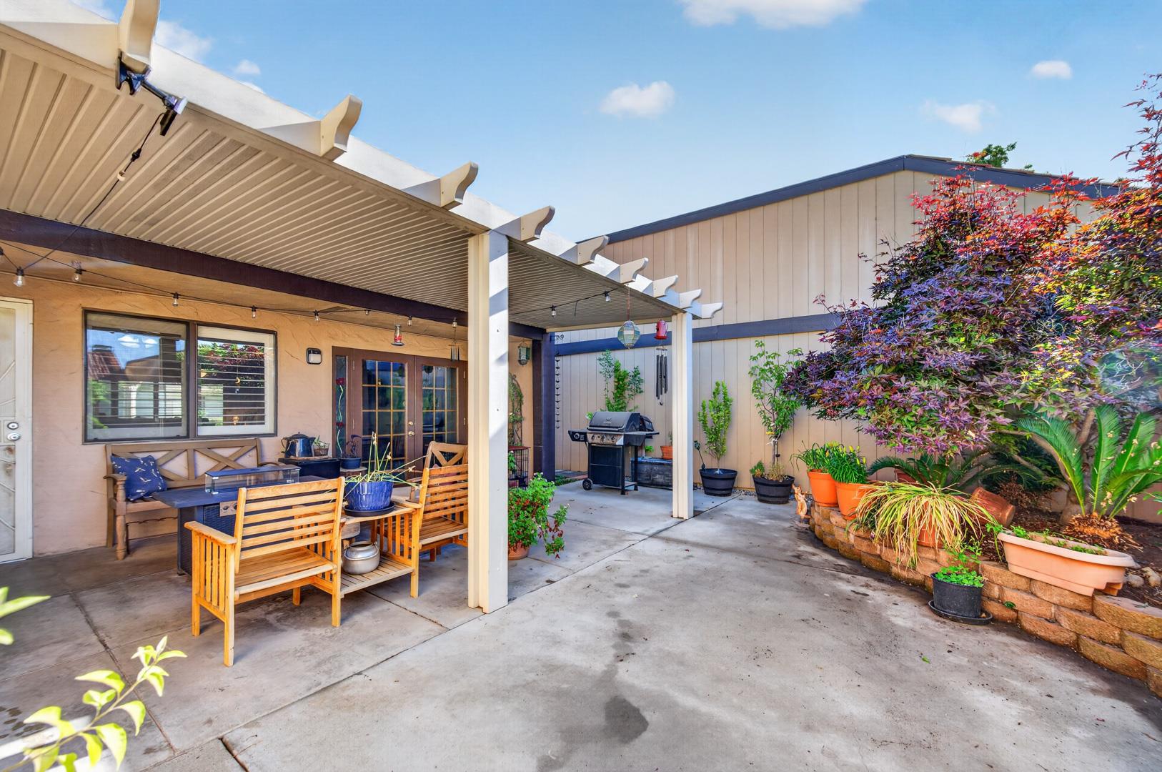 1767 W Santa Ana Ave, photo 35