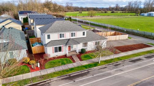3846 Goldfish Farm Rd SE