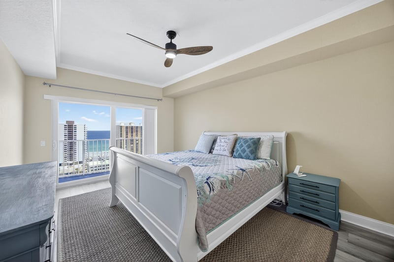 Photo 19 of 2 Oceans W Blvd, Daytona Beach, FL 32118, photographed by Megapixeler