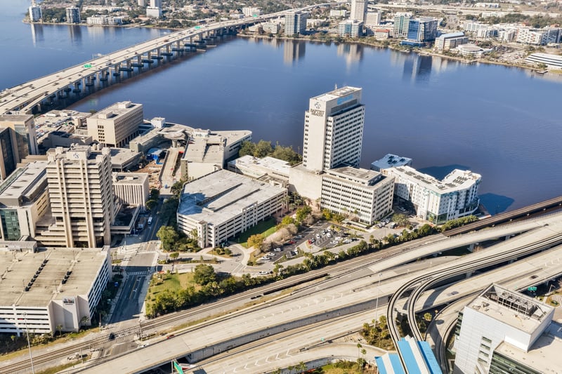 Photo 8 of 841 Prudential Dr, Jacksonville, FL 32207, photographed by Megapixeler
