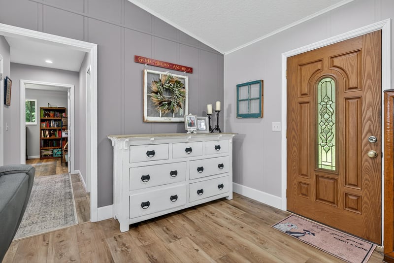 Photo 10 of 6049 Taylor Rd, Jacksonville, FL 32234, photographed by Megapixeler