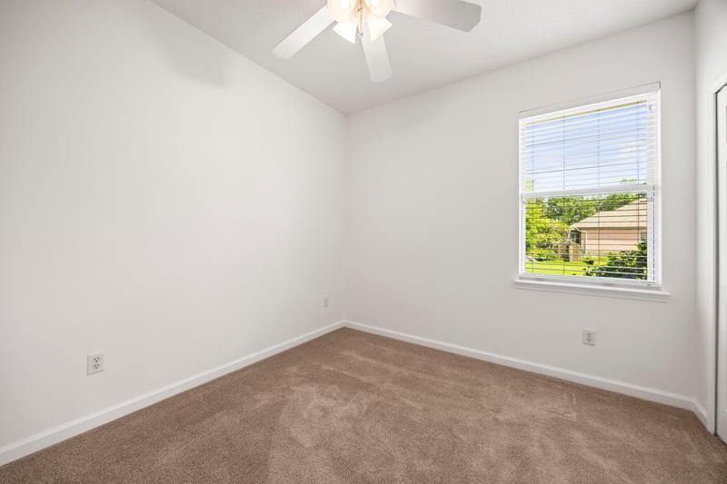 Photo 32 of 5577 Dianthus St, Green Cove Springs, FL 32043, photographed by Megapixeler