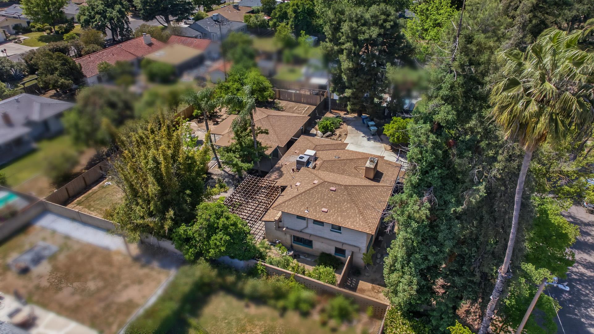 1220 E Sussex Way, photo 76