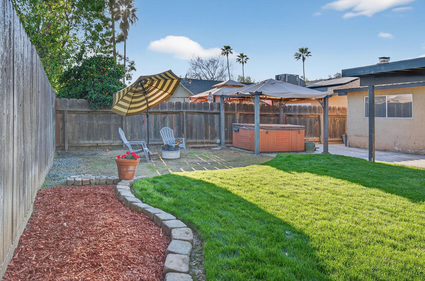 1235 W Dyer Ave, photo 44