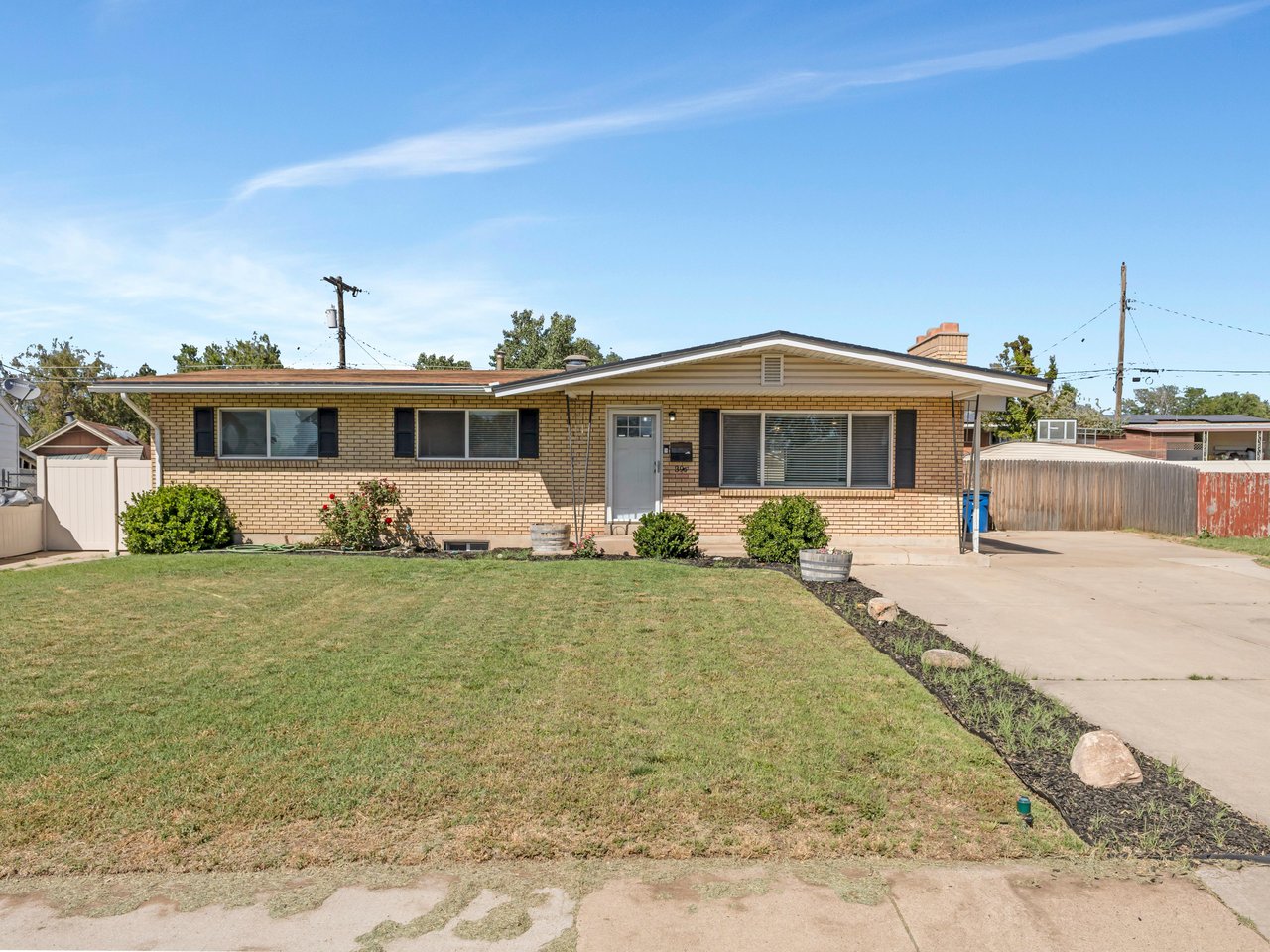 396 W 1130 N, Sunset UT