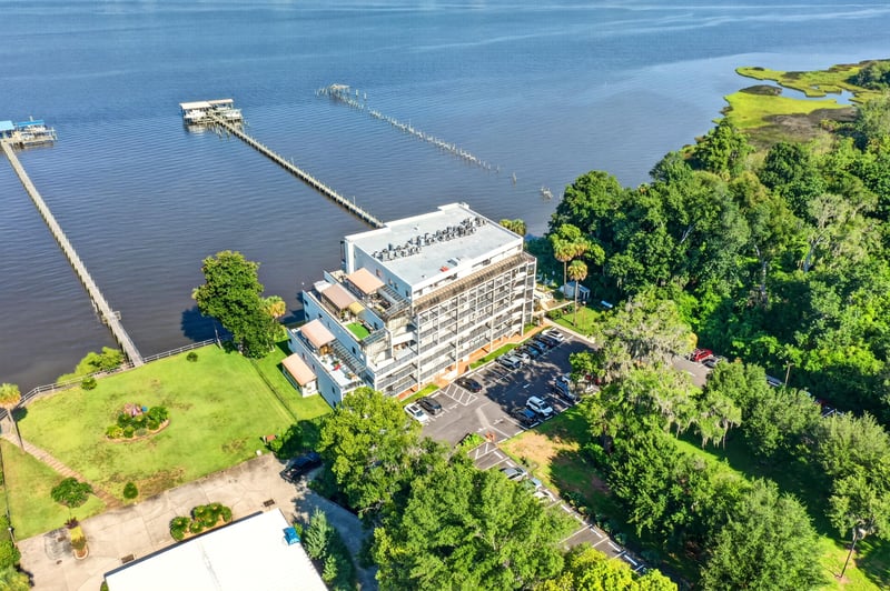 Aerial view of building and docks in Jacksonville