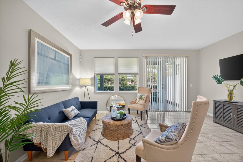 Photo 7 of 8875 Inlet Bluff Dr, Jacksonville, FL 32216, photographed by Megapixeler
