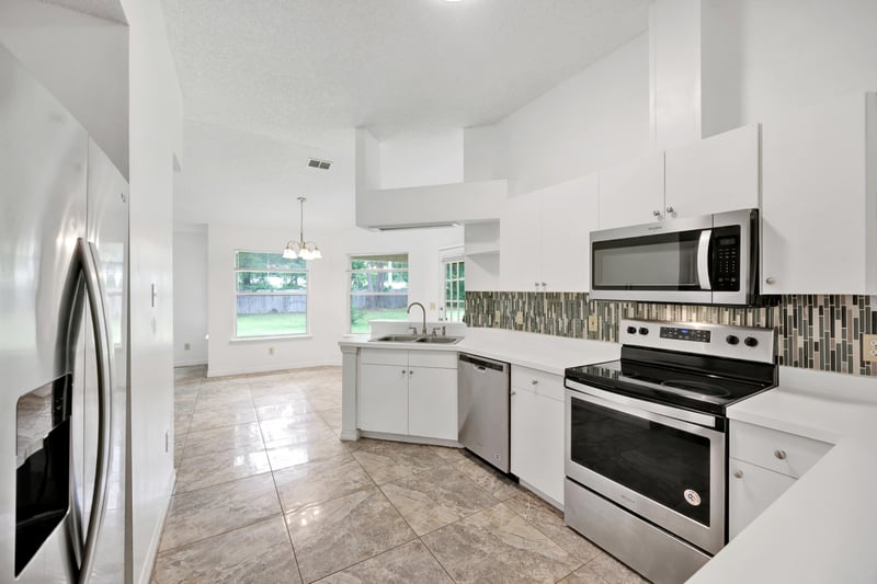 Photo 20 of 435 Jax Estates Dr N, Jacksonville, FL 32218, photographed by Megapixeler