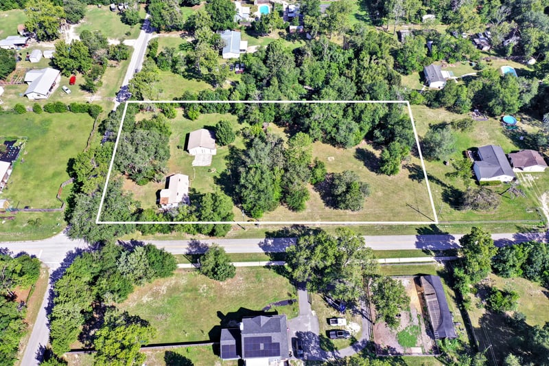 Photo 3 of 450 Taylor Ave, Orange Park, FL 32065, photographed by Megapixeler