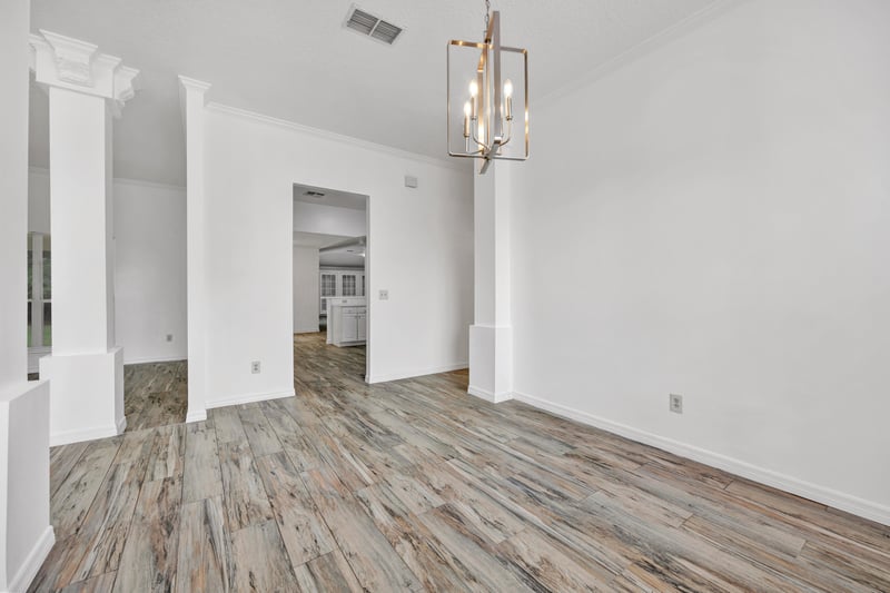 Photo 9 of 462 Jax Estates Dr S, Jacksonville, FL 32218, photographed by Megapixeler