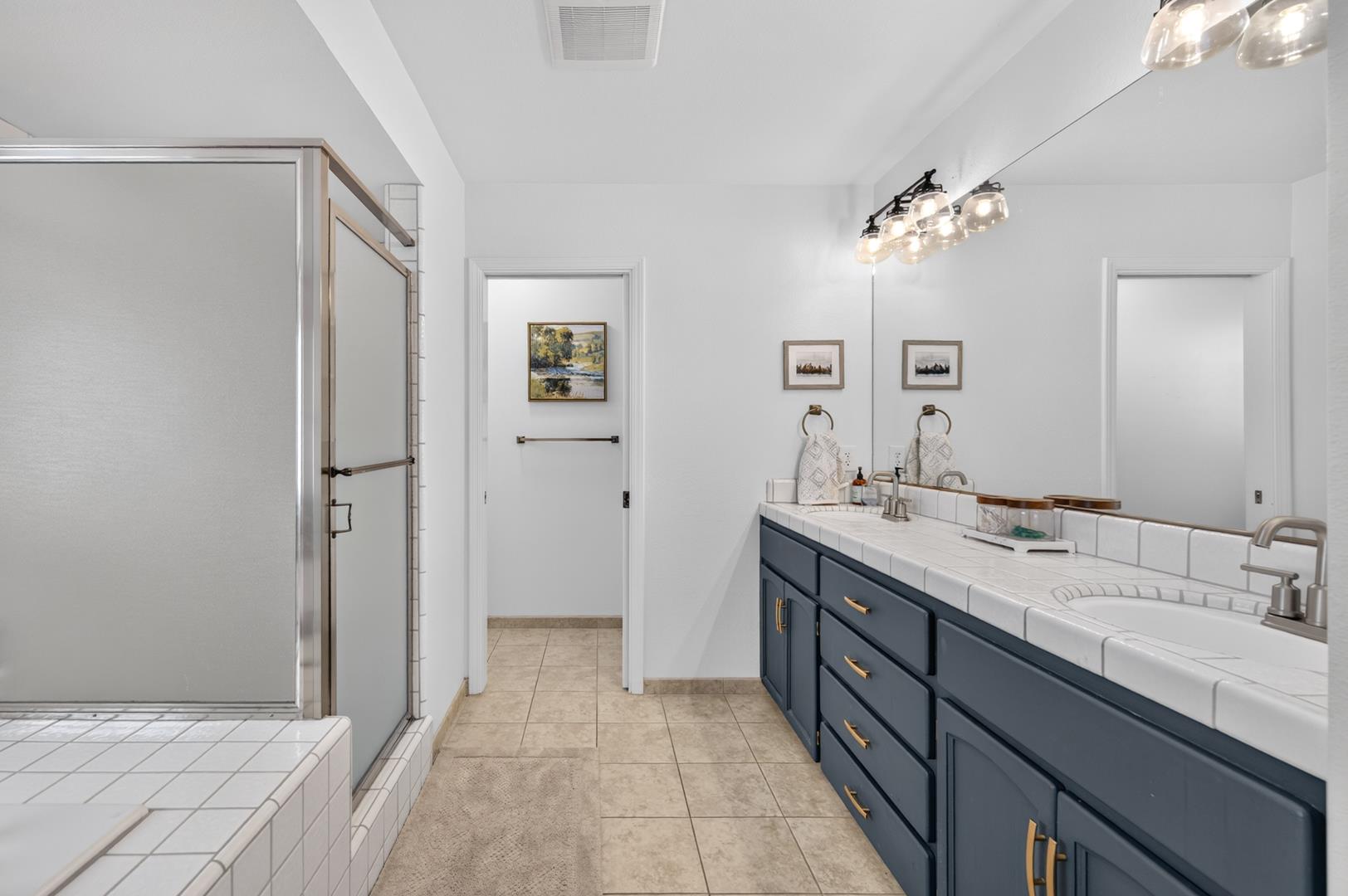 813 E Catalina Cir, photo 61