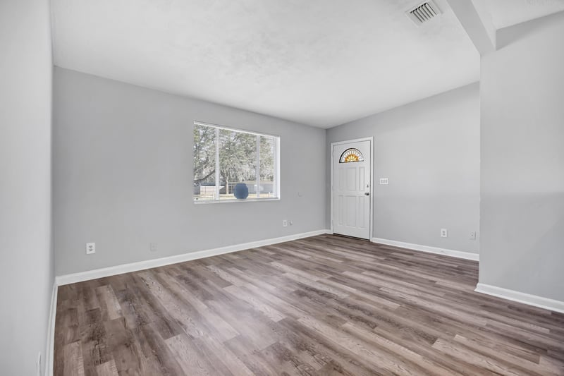 Photo 20 of 858 Le Brun Dr, Jacksonville, FL 32205, photographed by Megapixeler