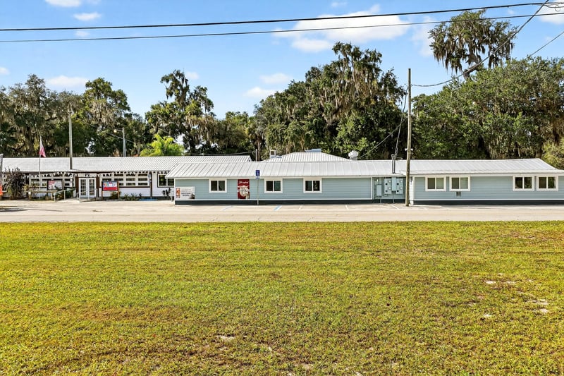 Photo 9 of 765 3rd Ave, Welaka, FL 32193, photographed by Megapixeler