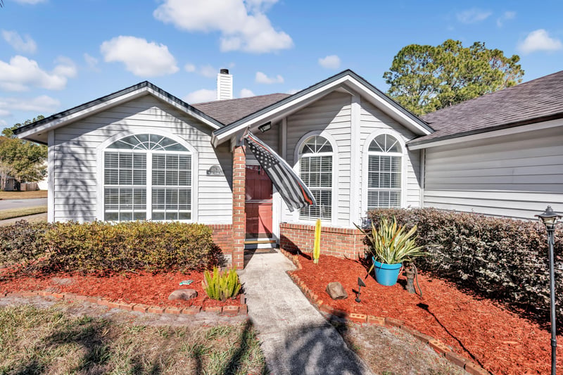 Photo 4 of 10575 Otter Creek Dr, Jacksonville, FL 32222, photographed by Megapixeler