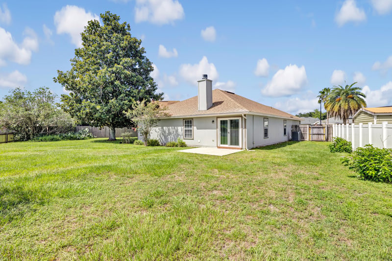 Photo 32 of 590 Timber Trace Ct, Orange Park, FL 32073, photographed by Megapixeler