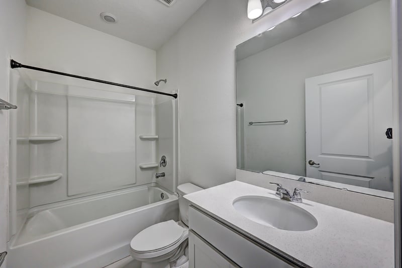 Bath at 43 Mellowood Ln, St. Augustine, FL 32092