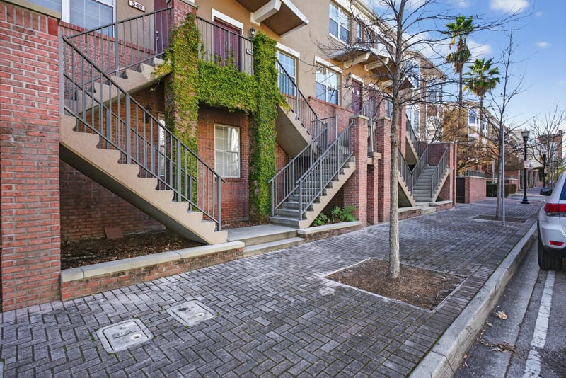 Stairway at 340 E Ashley St, Jacksonville, FL 32202