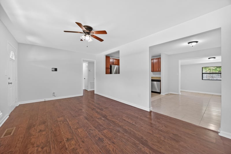 Photo 10 of 3248 Shetland Rd W, Jacksonville, FL 32277, photographed by Megapixeler