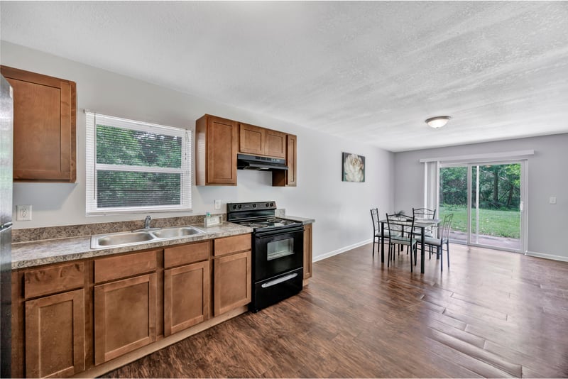 Photo 15 of 8390 Scottish Ct, Jacksonville, FL 32244, photographed by Megapixeler