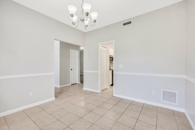 Photo 7 of 11519 Pelham Ct, Jacksonville, FL 32223, photographed by Megapixeler
