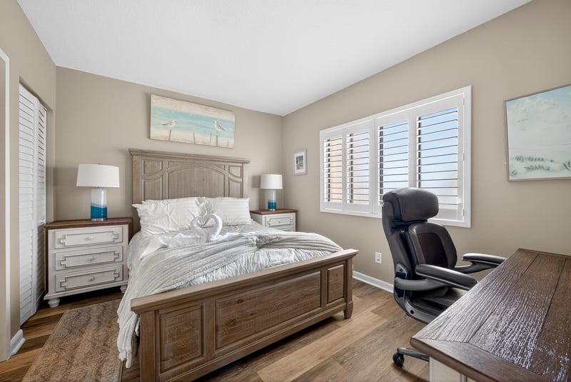 Photo 22 of 601 1st St, Jacksonville Beach, FL 32250, photographed by Megapixeler