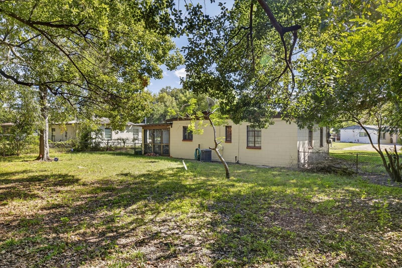 Photo 30 of 5261 Pennant Dr, Jacksonville, FL 32244, photographed by Megapixeler