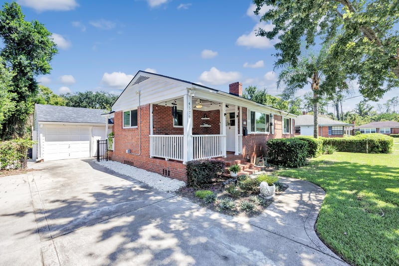 Photo 3 of 4579 Birchwood Ave, Jacksonville, FL 32207, photographed by Megapixeler
