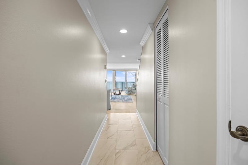 Photo 7 of 2100 Ocean Dr S ph 2, Jacksonville Beach, FL 32250, photographed by Megapixeler