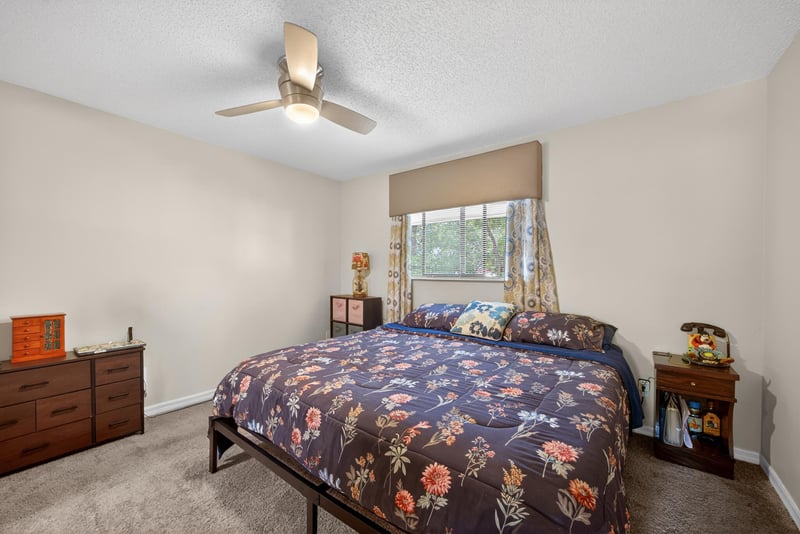 Photo 15 of 85 Debarry Ave apt 1024, Orange Park, FL 32073, photographed by Megapixeler