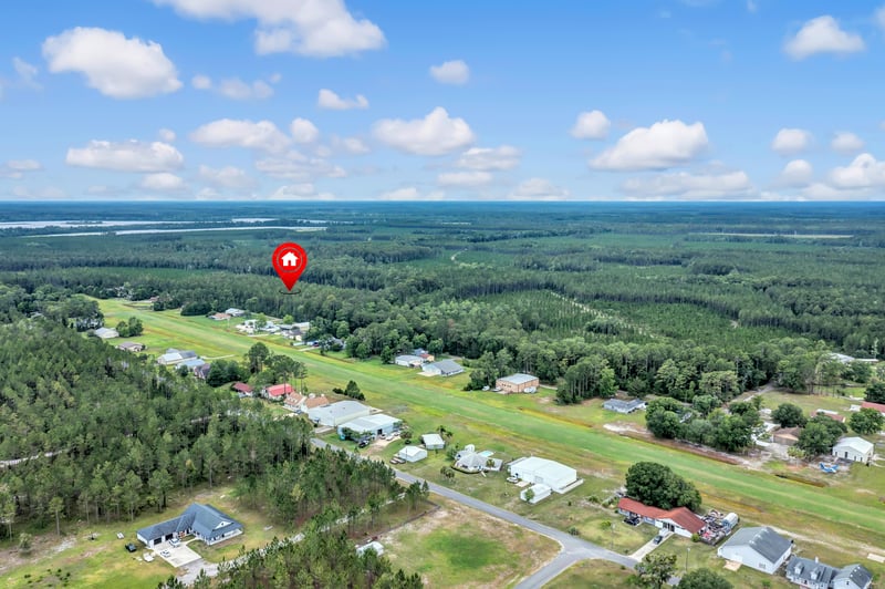 Photo 9 of 5363 Airpark Loop W, Green Cove Springs, FL 32043, photographed by Megapixeler