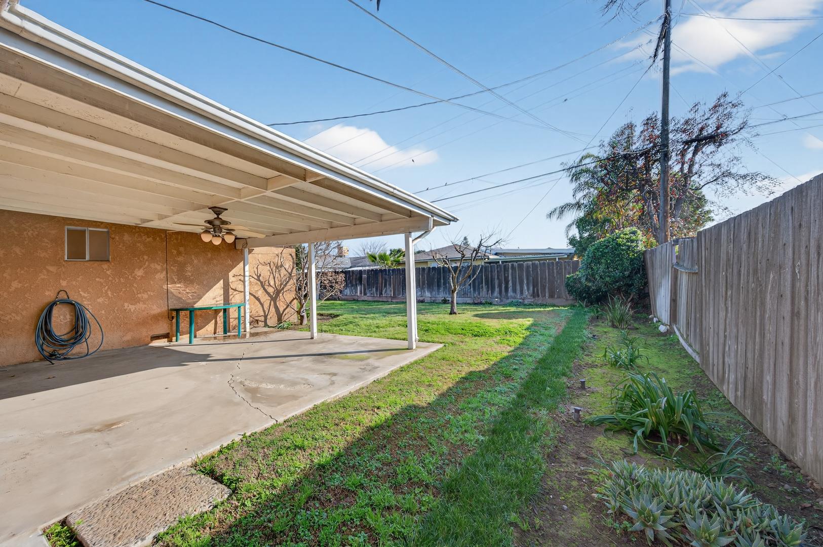 1335 Cindy Ave, photo 36