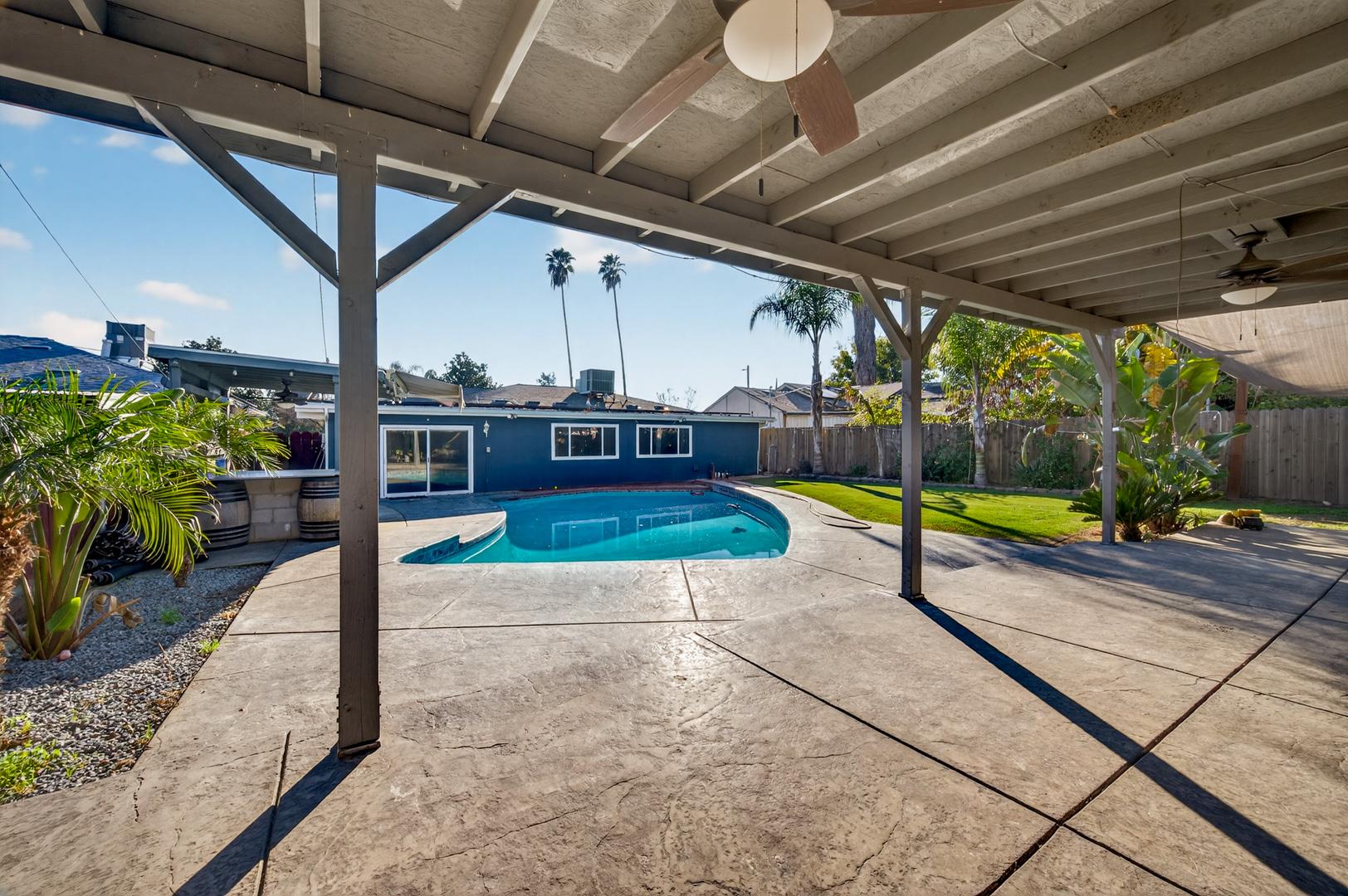 1524 W Fountain Way, photo 59