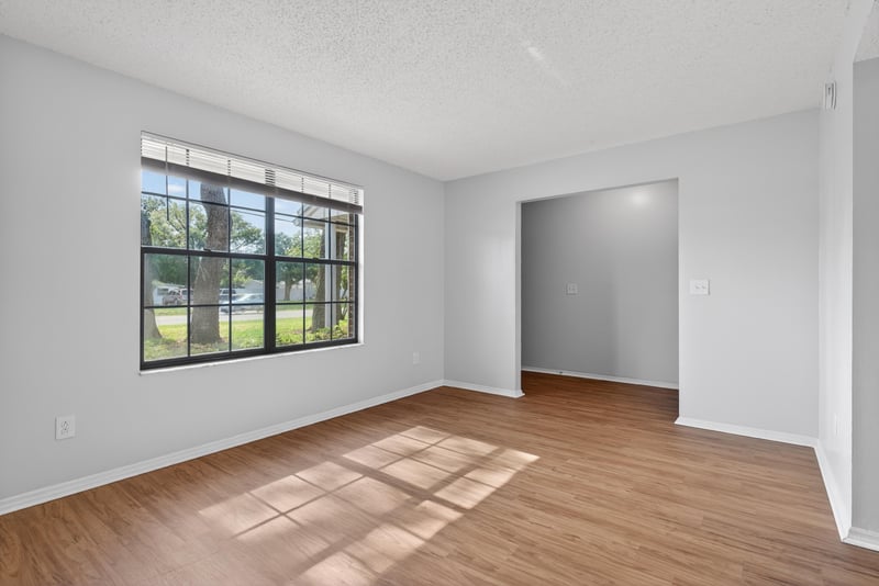 Living Room at 516 Penman Rd, Neptune Beach, FL 32266