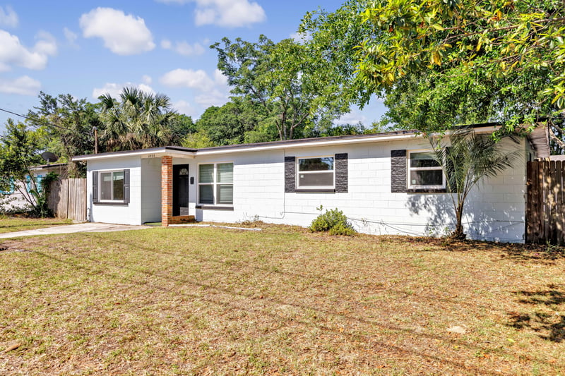 Photo 2 of 2930 Wycombe Dr W, Jacksonville, FL 32277, photographed by Megapixeler