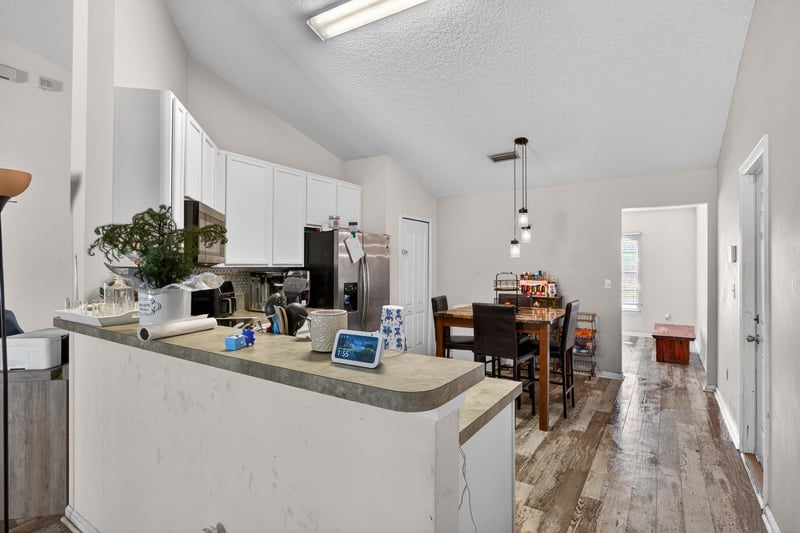 Photo 15 of 14262 Crestwick Dr W, Jacksonville, FL 32218, photographed by Megapixeler