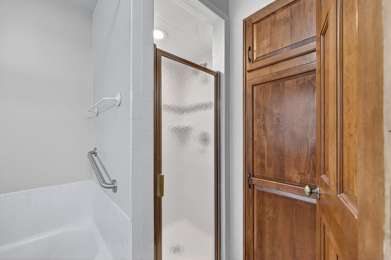 Primary Bath at 2919 Sandy Branch Ln, Jacksonville, FL 32257
