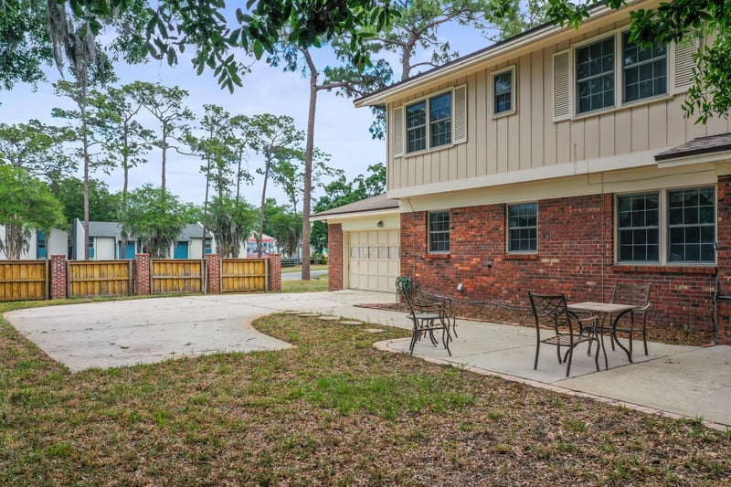 Photo 36 of 4208 St Francis Cir, Jacksonville, FL 32210, photographed by Megapixeler