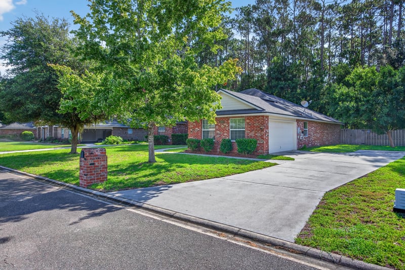 Photo 5 of 10873 Dunnotar Rd, Jacksonville, FL 32221, photographed by Megapixeler
