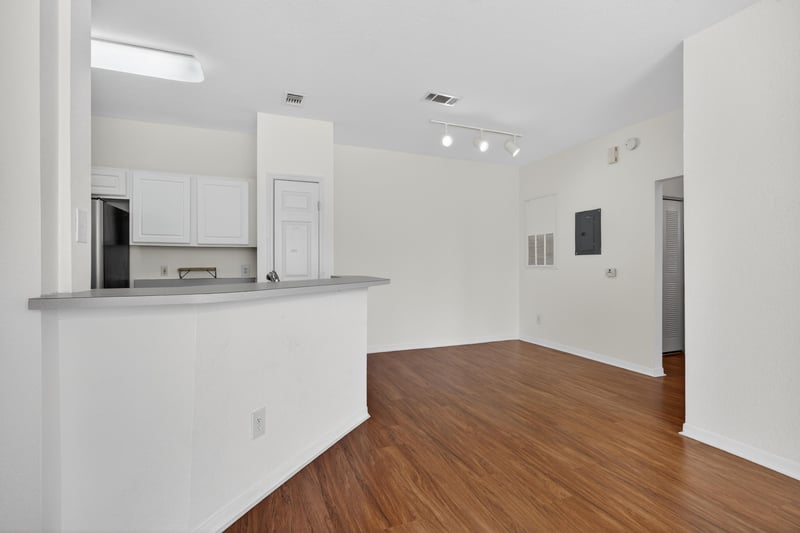 Dining Room at 13703 Richmond Park Dr N #1402, Jacksonville, FL 32224