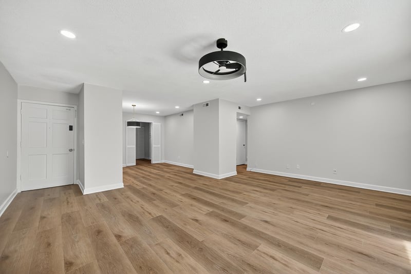 Photo 5 of 4915 Baymeadows Rd, Jacksonville, FL 32217, photographed by Megapixeler